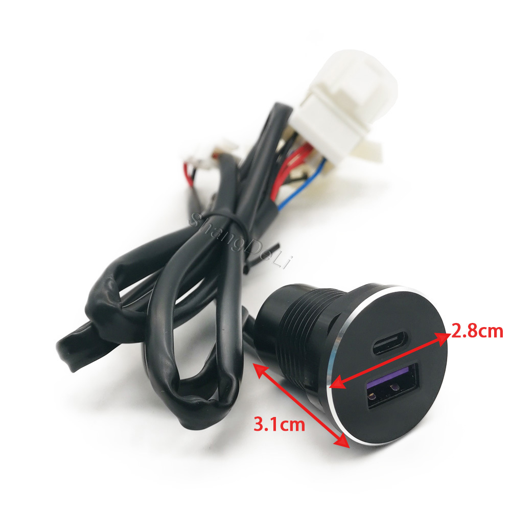 1PC Car Dual USB Outlet Charge - Golf Equipment And Accessories recension och pris
